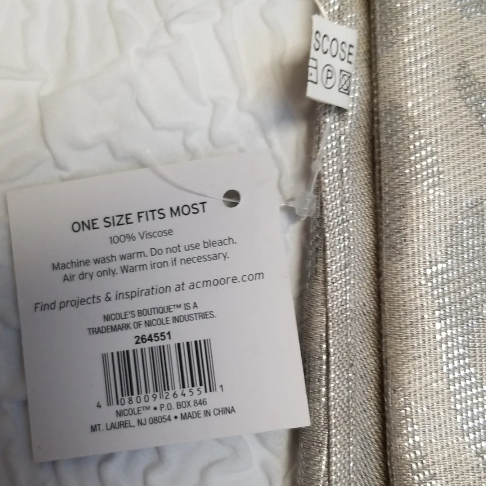 Nicole's Boutique Pashima style Metalic scarf
